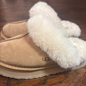 UGG Women's Tan and Cream Slippers